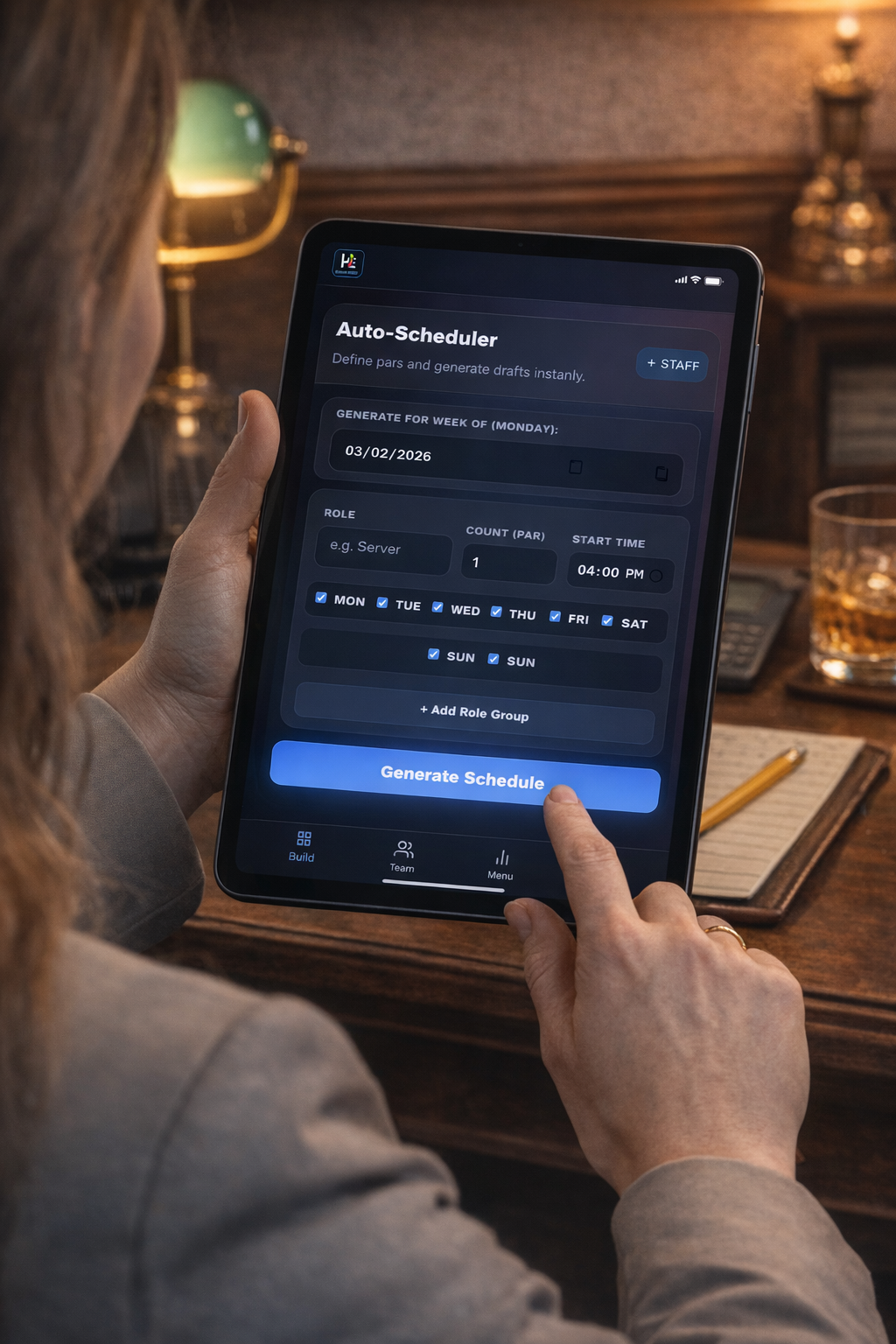 Restaurant auto scheduler on a tablet